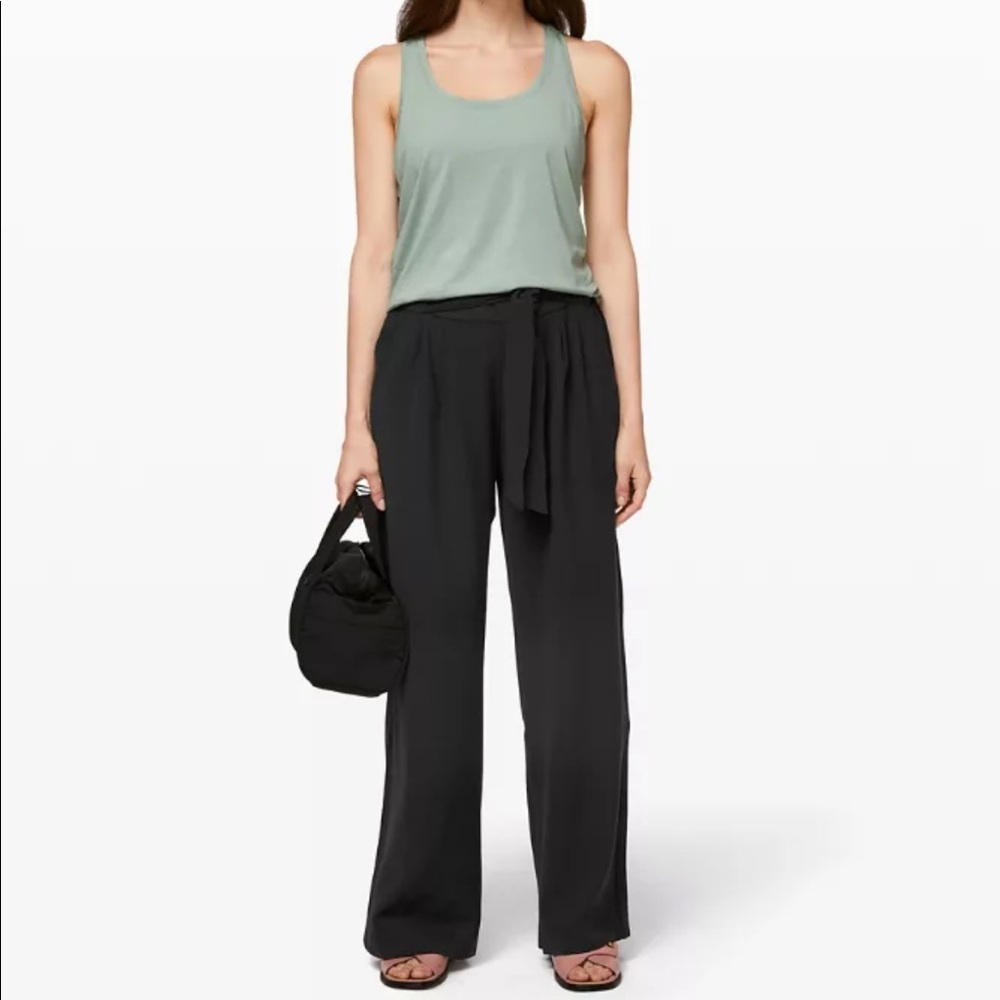 Lululemon Noir Slacks, black, size 6